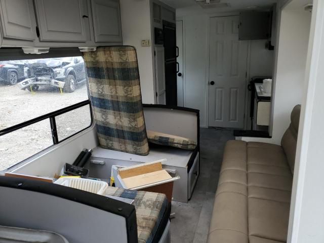 2002 Coachmen Camper