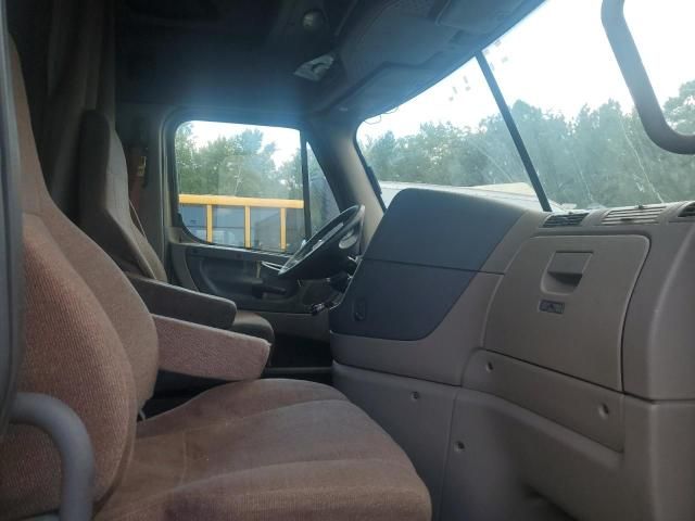 2016 Freightliner Cascadia 125 Semi Truck