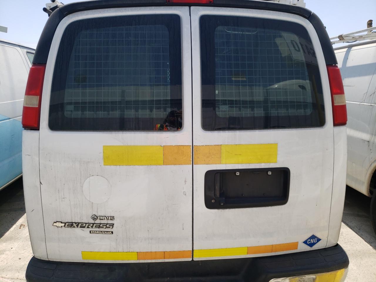 2014 Chevrolet Express G2500