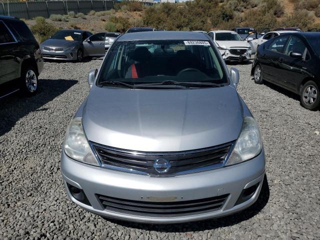 2011 Nissan Versa s
