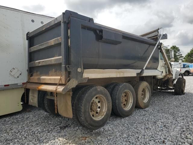 2018 Mack GU713 Dump Truck