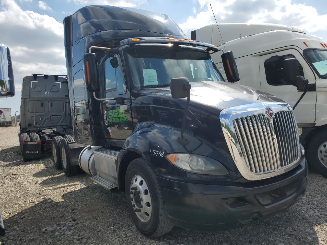 2015 International Prostar Semi Truck