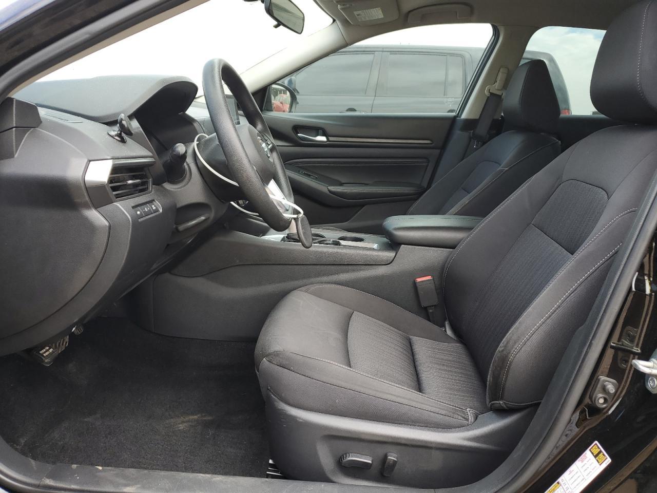2020 Nissan Altima s