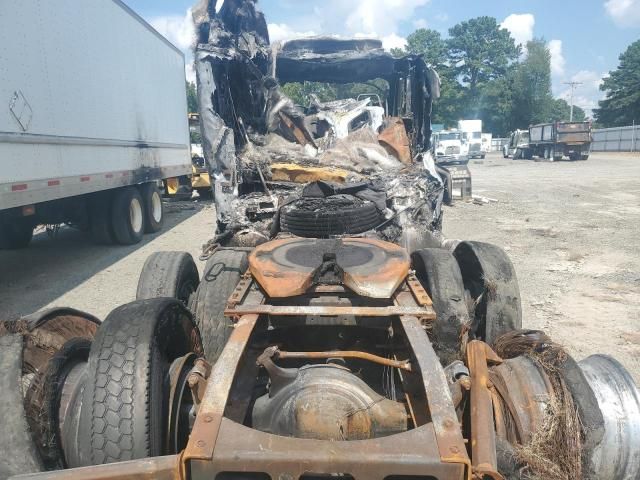 2024 Freigliner 2024 Freightliner Cascadia 126 Semi Truck