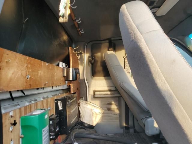 2012 Ford F750 Super Duty Bucket Truck