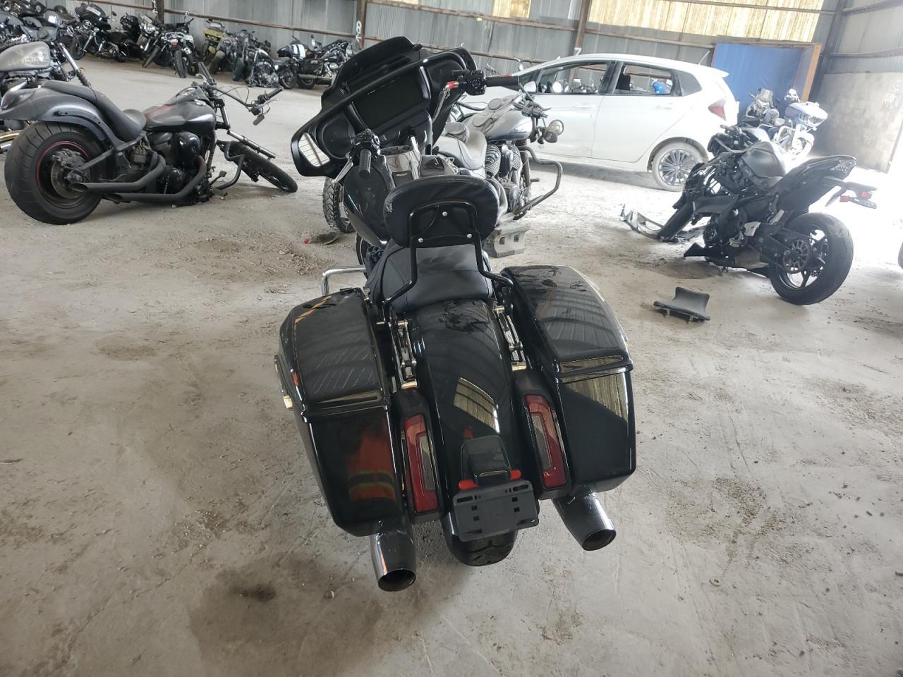 2024 Harley-Davidson Flhx