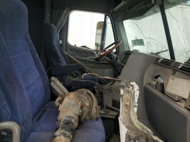 1999 Freightliner CC Conventional Semi Truck