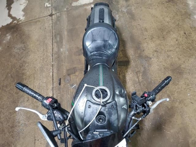 2022 Kawasaki EN650 C