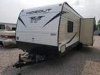 2019 Keystone Hideout-RVS Camper
