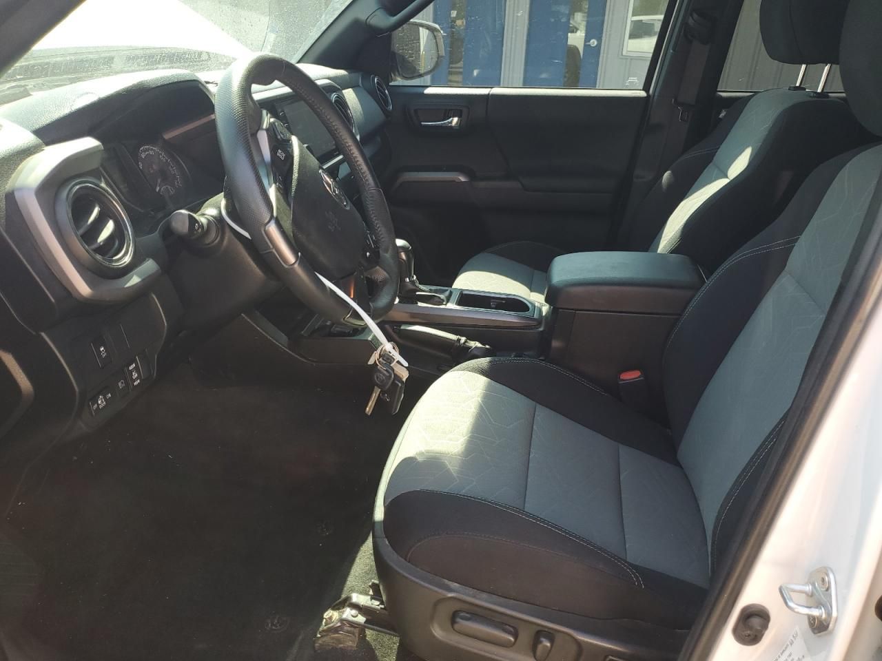 2023 Toyota Tacoma TRD OFF-Road