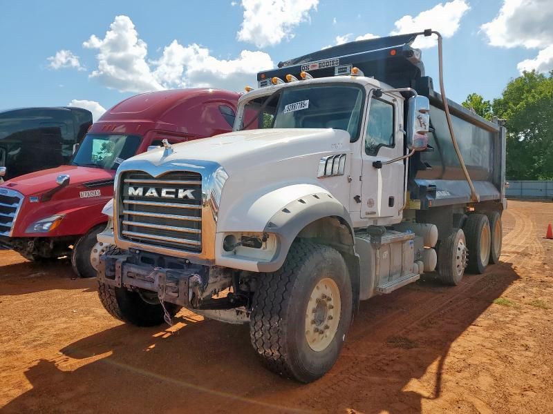 2020 Mack GR64F Dump Truck