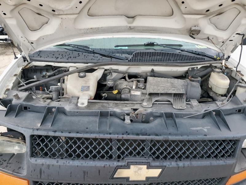 2016 Chevrolet Express G2500