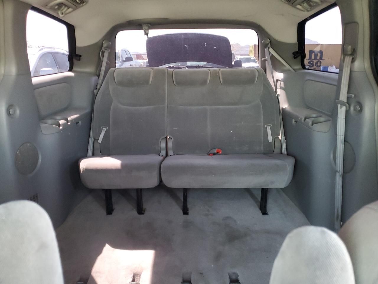 2005 Toyota Sienna ce