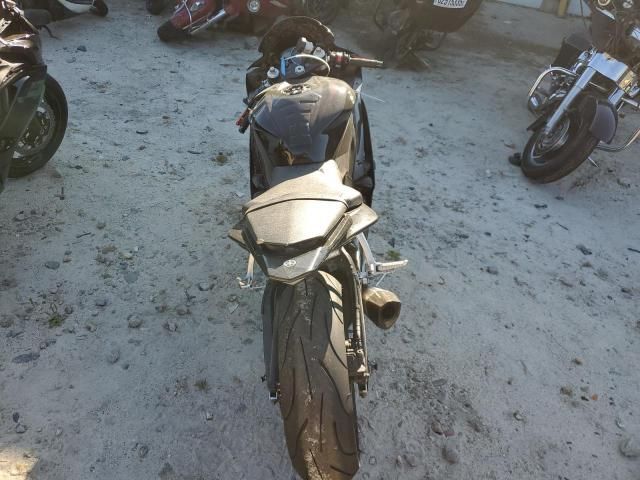 2006 Yamaha YZFR6 L