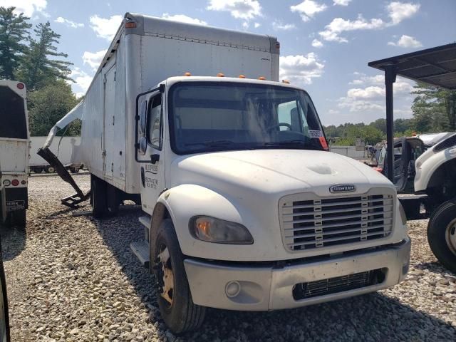2005 Freightliner M2 106 Medium Duty