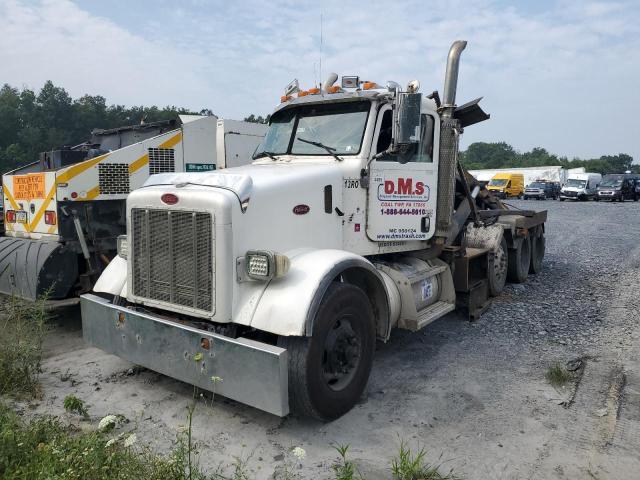 2006 Peterbilt Tractor 2006 Peterbilt 357 ROLL-OFF Container Truck