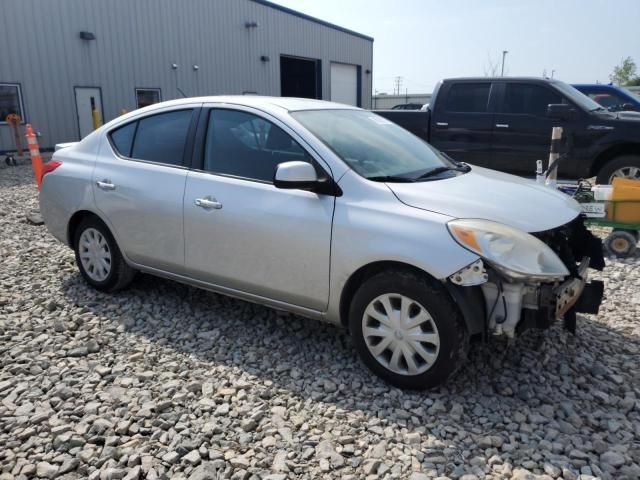 2013 Nissan Versa S
