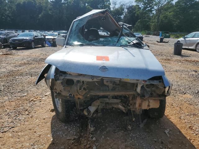 2001 Nissan Frontier Crew Cab XE