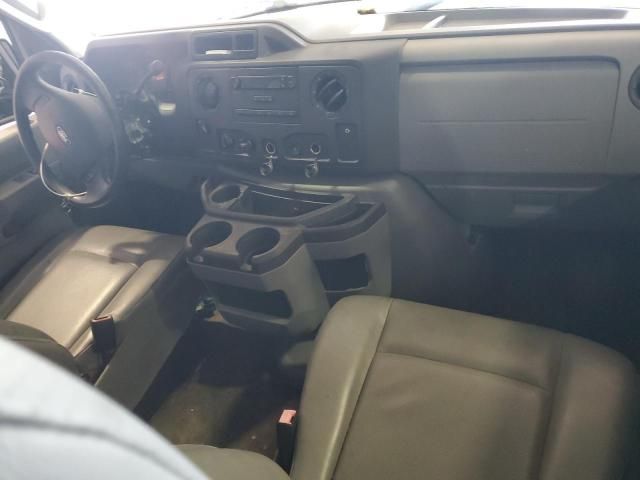 2013 Ford Econoline E250 Van