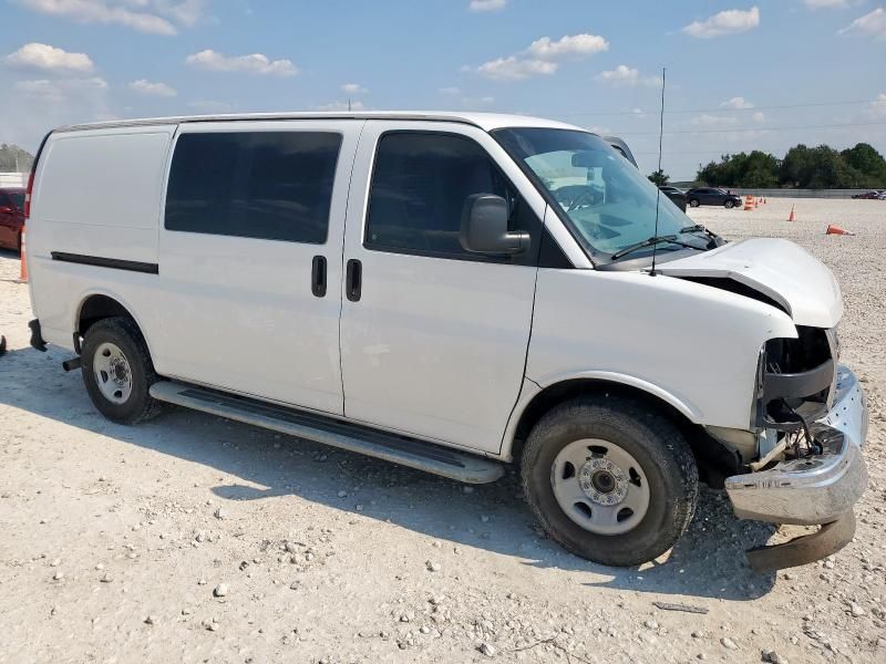 2018 GMC Savana G2500