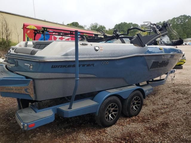 2021 Malibu 23 LSV Wakesetter-Boats
