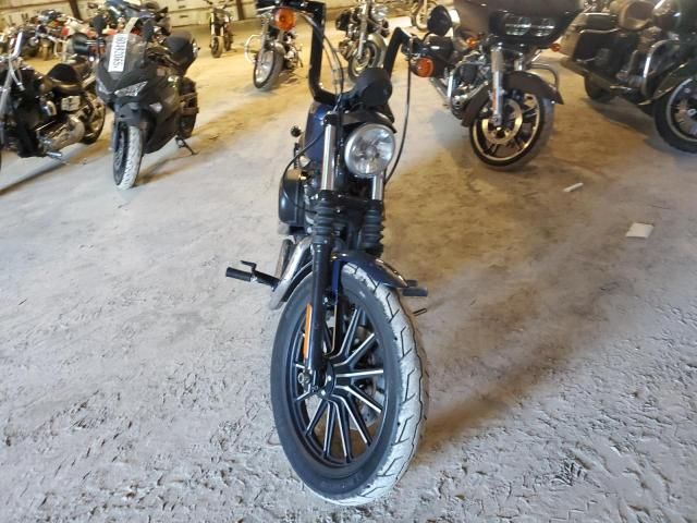2013 Harley-Davidson XL883 Iron 883