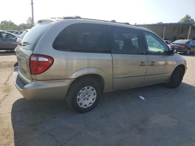 2003 Chrysler Town & Country