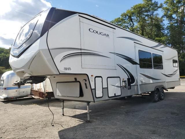 2022 Keystone 2022 Dutchman 5th Wheel