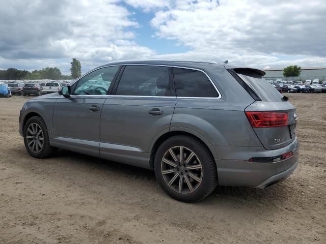 2017 Audi Q7 Premium Plus