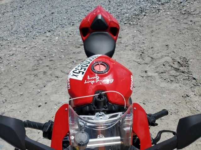 2012 Ducati Superbike 1199 Panigale