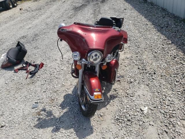 2009 Harley-Davidson Flhtcu