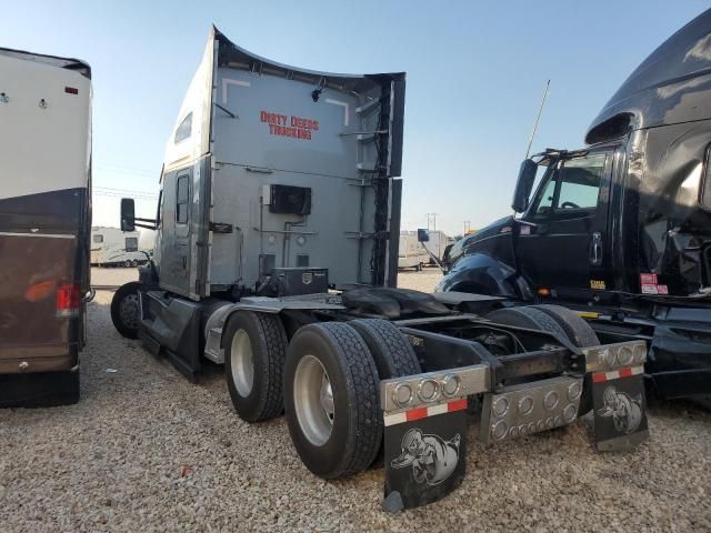 2023 Kenworth T680 Semi Truck