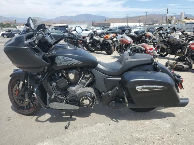 2023 Indian Motorcycle Co. Challenger Dark Horse