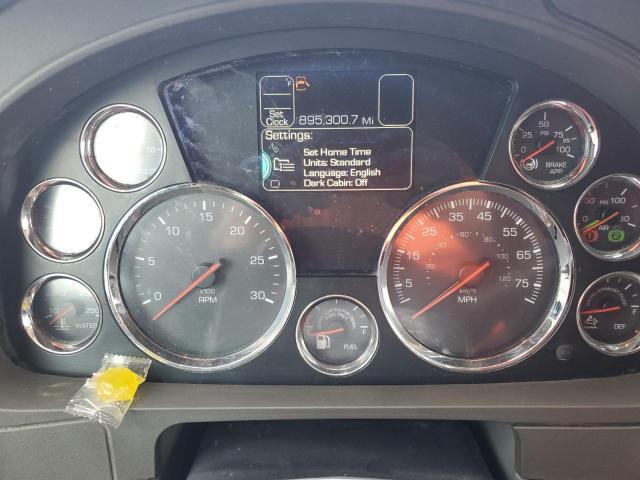 2019 Kenworth T680 Semi Truck