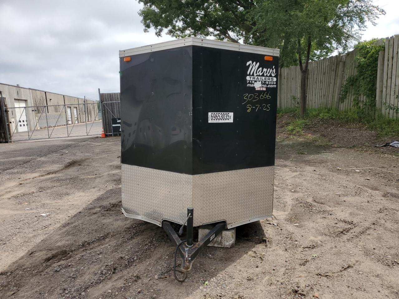 2016 United Trailers XLV-612SA30-S Enclosed Cargotrailer