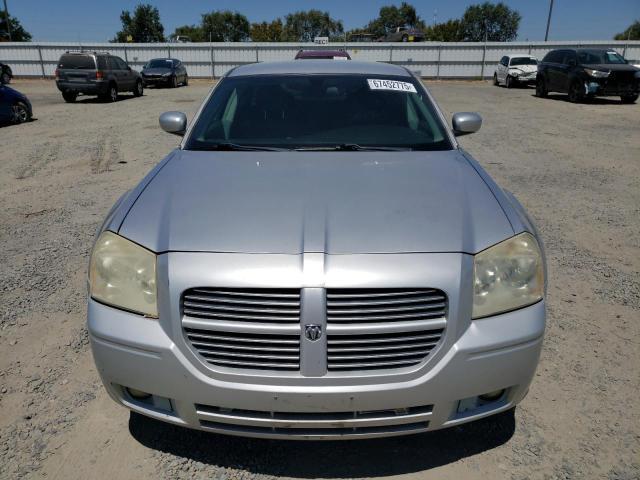 2006 Dodge Magnum