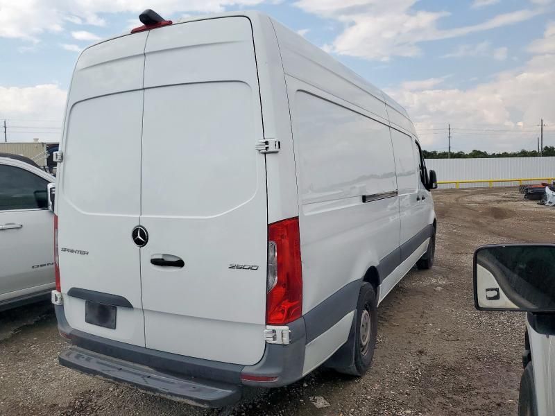 2021 Mercedes-Benz Sprinter 2500