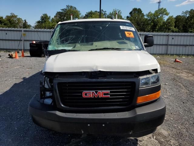 2022 GMC Savana G2500
