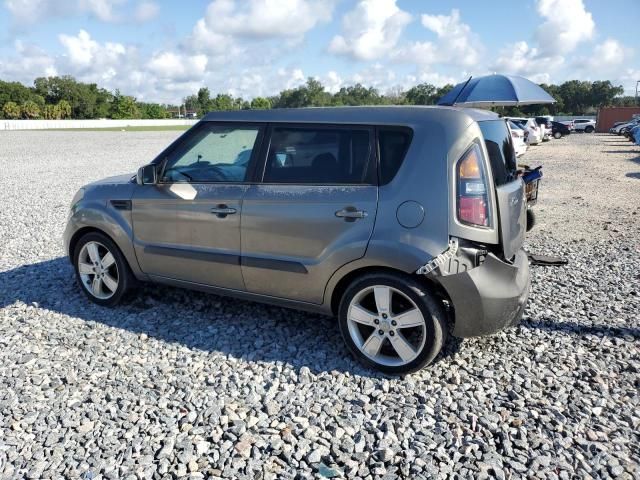2011 KIA Soul +