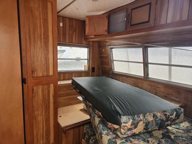 1979 Sportsmen Traveltrlr-RVS Camper