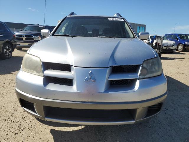2004 Mitsubishi Outlander ls