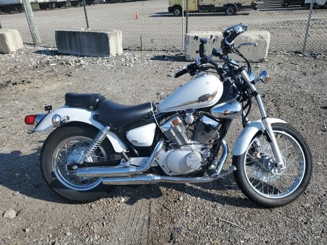 Salvage motorcycles for sale at Columbus, OH auction: 2014 Yamaha XV250