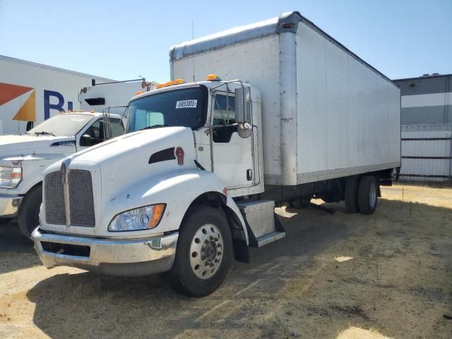 2016 Kenworth Construction T270