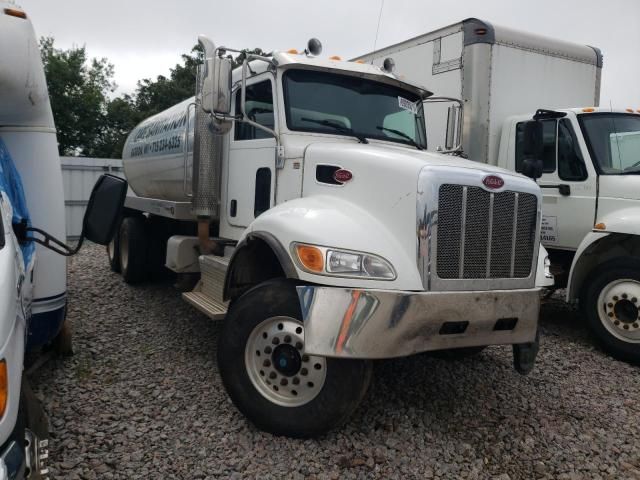 2017 Peterbilt 2016 Peterbilt 348 Vacuum Truck
