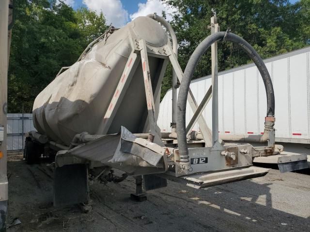 1987 Fruehauf 1986 Fruehauf Pneumatic DRY Bulk Trailer