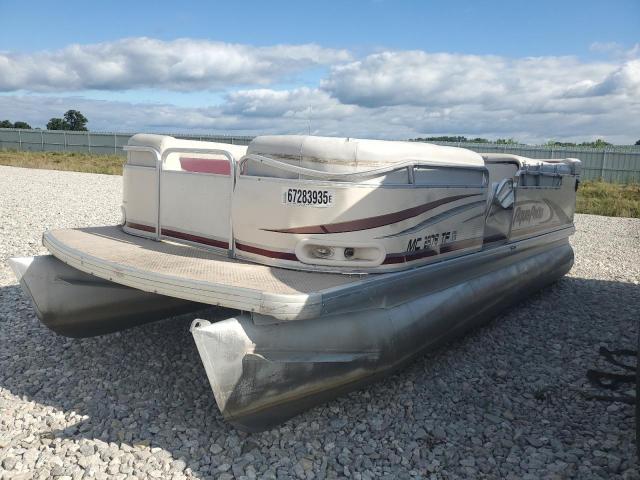 2005 Godfrey 200RE Aqua Patio-Boats