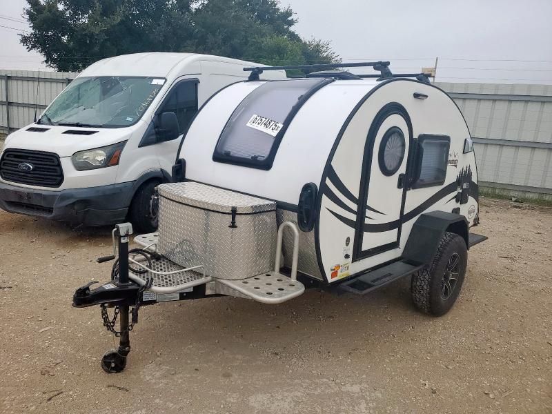2023 Pleasant V Trailer