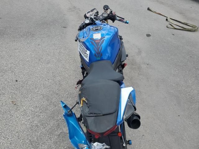 2015 Suzuki GSX-R750