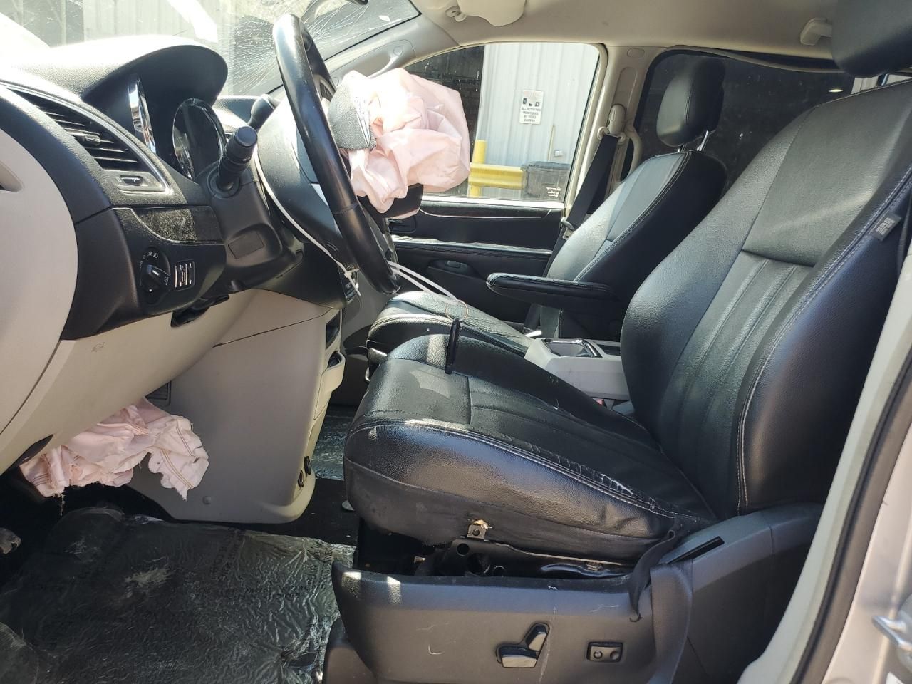 2014 Chrysler Town & Country Touring