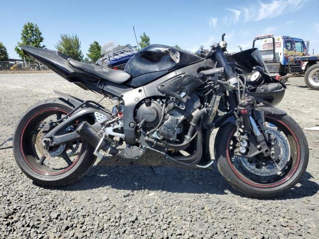 2005 Yamaha YZFR6 L
